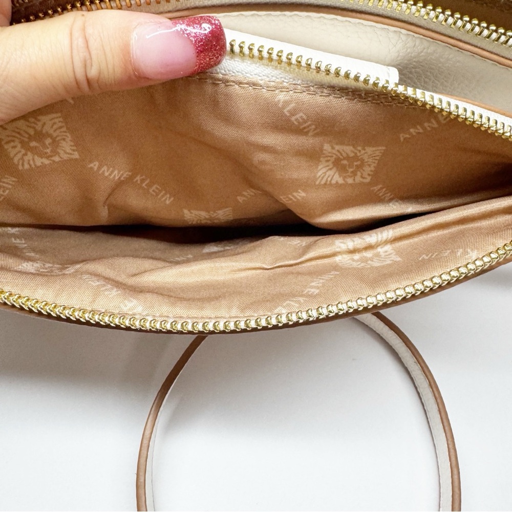 Anne Klein Lion Logo Double Zip Dome Crossbody - Picture 8 of 15